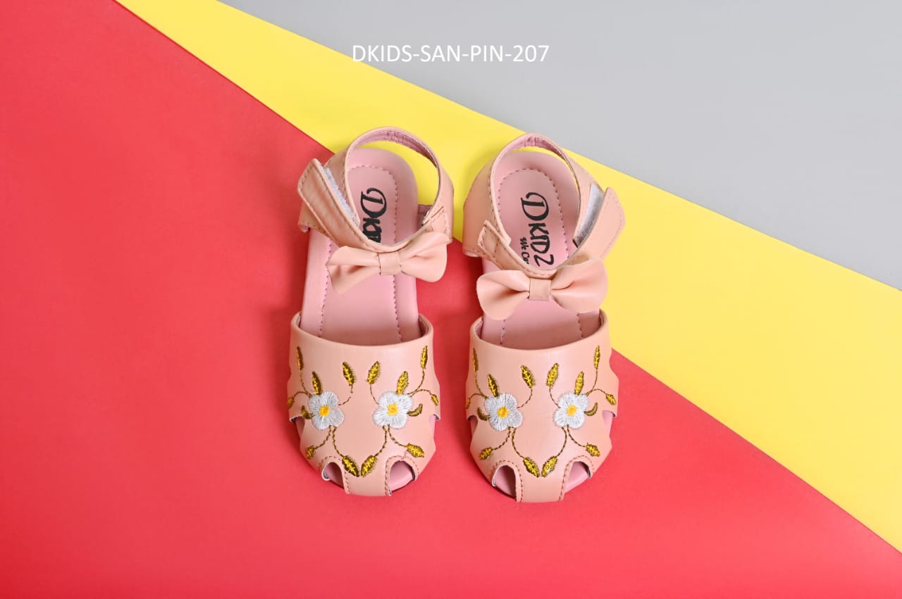 Latest Stylish Baby Girl Shoes 2025 – Cute, Comfy & Cool for Every Step for baby girl
