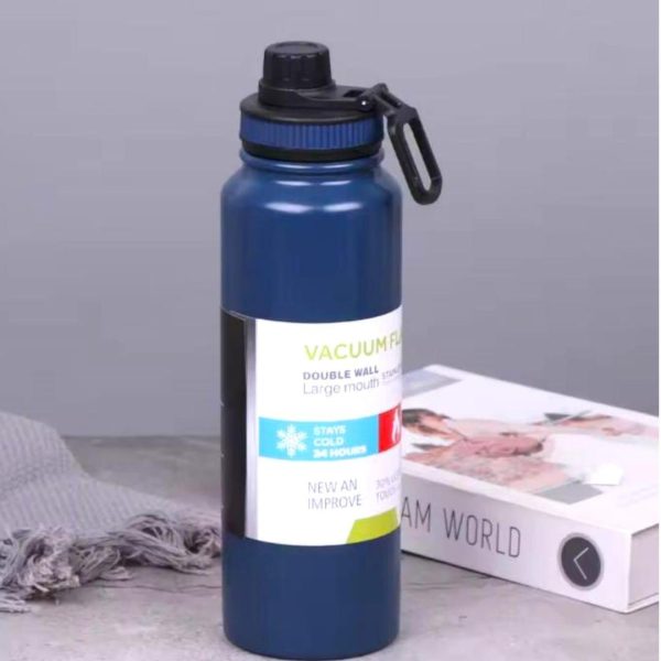 Summer Vacuum Water Bottle – 800ml Insulated Stainless Steel Keeps Drinks Hot & Cold Random Color