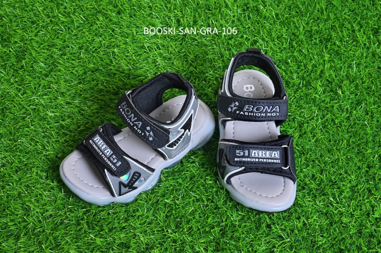 Kids Sandals – Durable, Stylish & Comfortable Footwear for Everyday Adventures